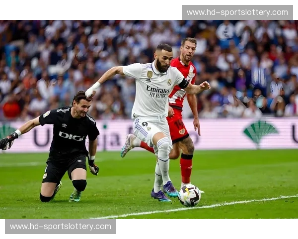 巅峰序章！皇马vs巴萨超级杯：当银河战舰遇上拉玛西亚新风暴